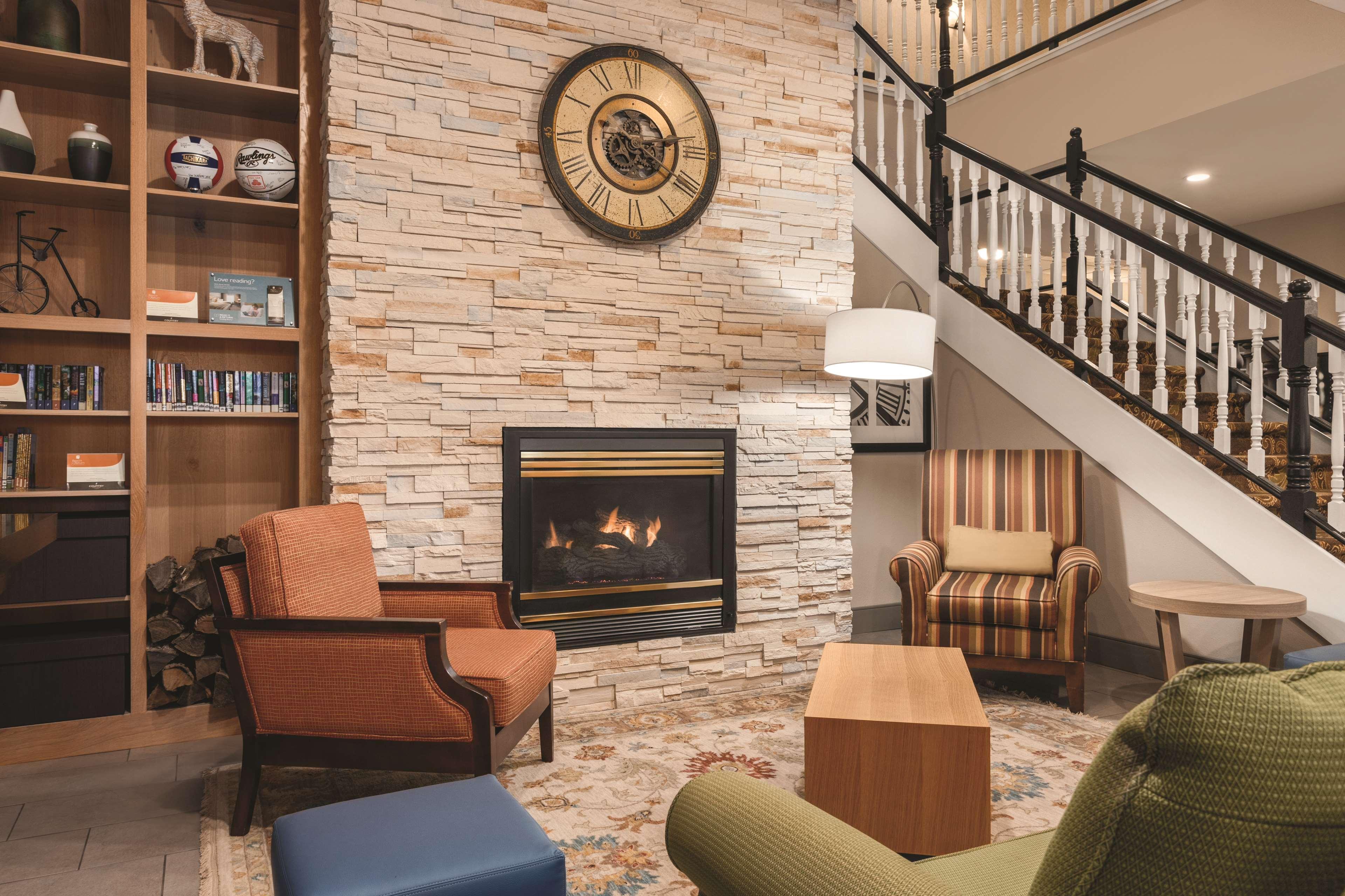 Country Inn & Suites By Radisson, Dakota Dunes, Sd Εξωτερικό φωτογραφία