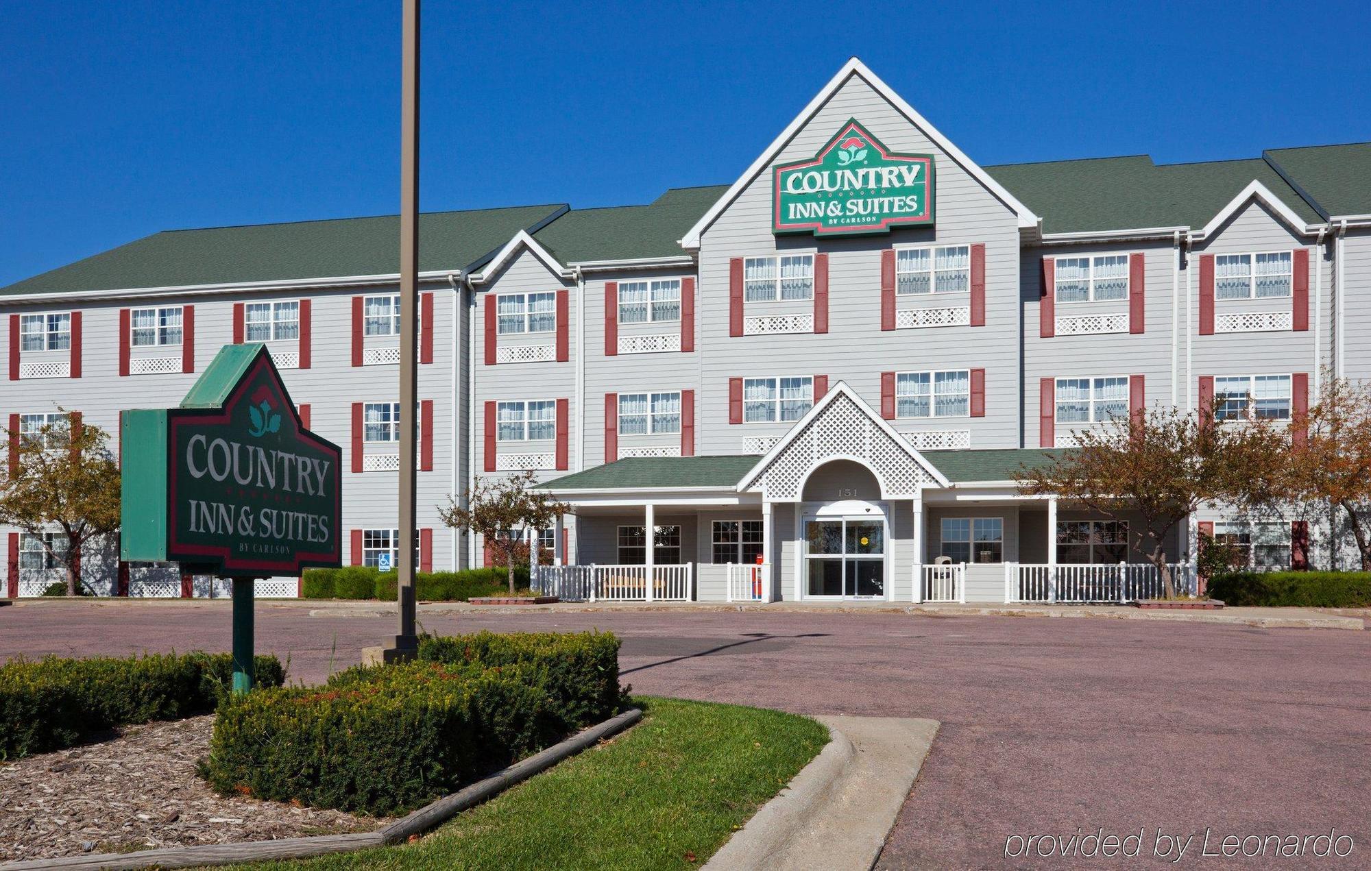 Country Inn & Suites By Radisson, Dakota Dunes, Sd Εξωτερικό φωτογραφία